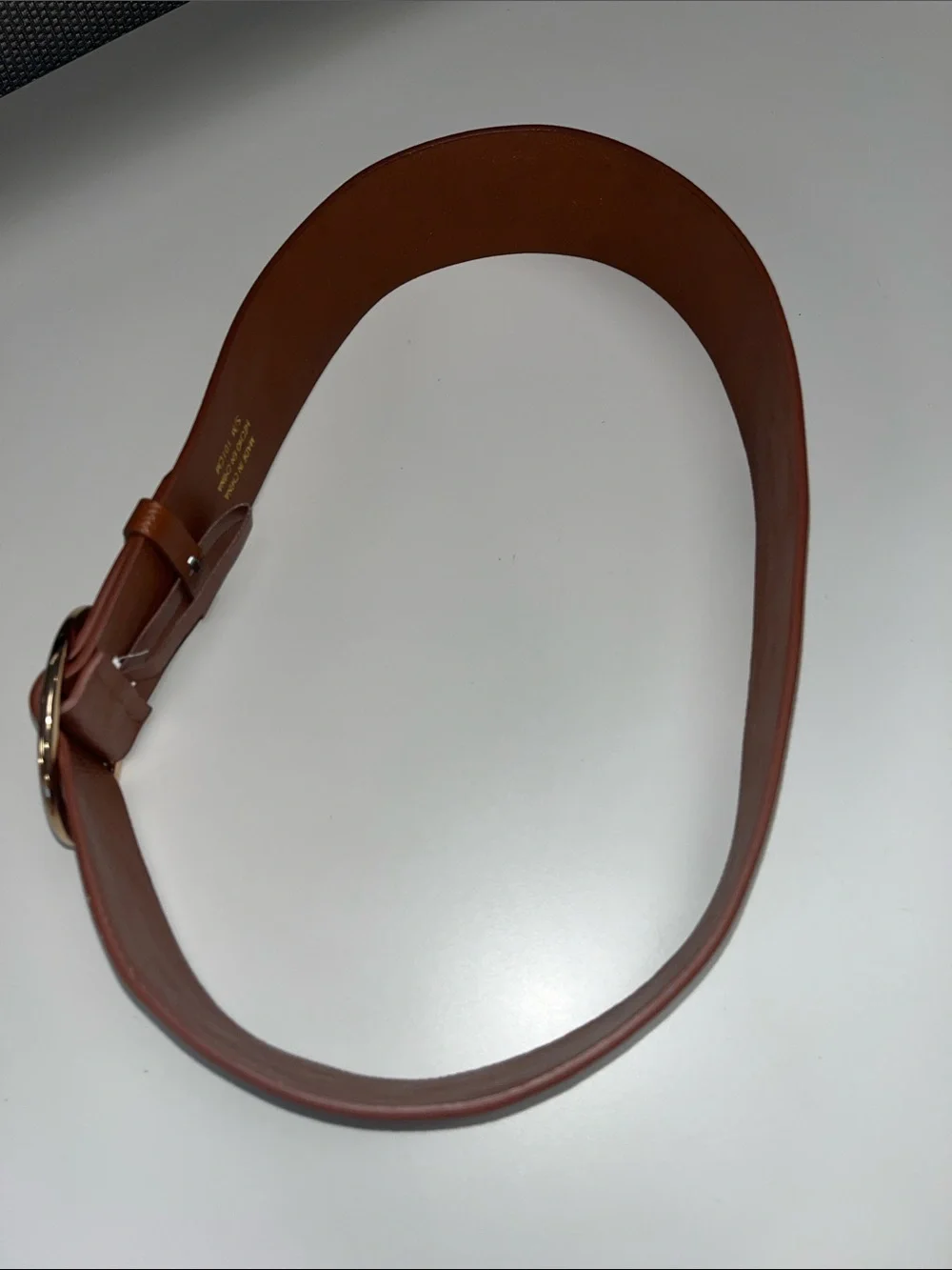 Source Unknown Brown Faux Leather Belt with Round Gold Buckle S/M